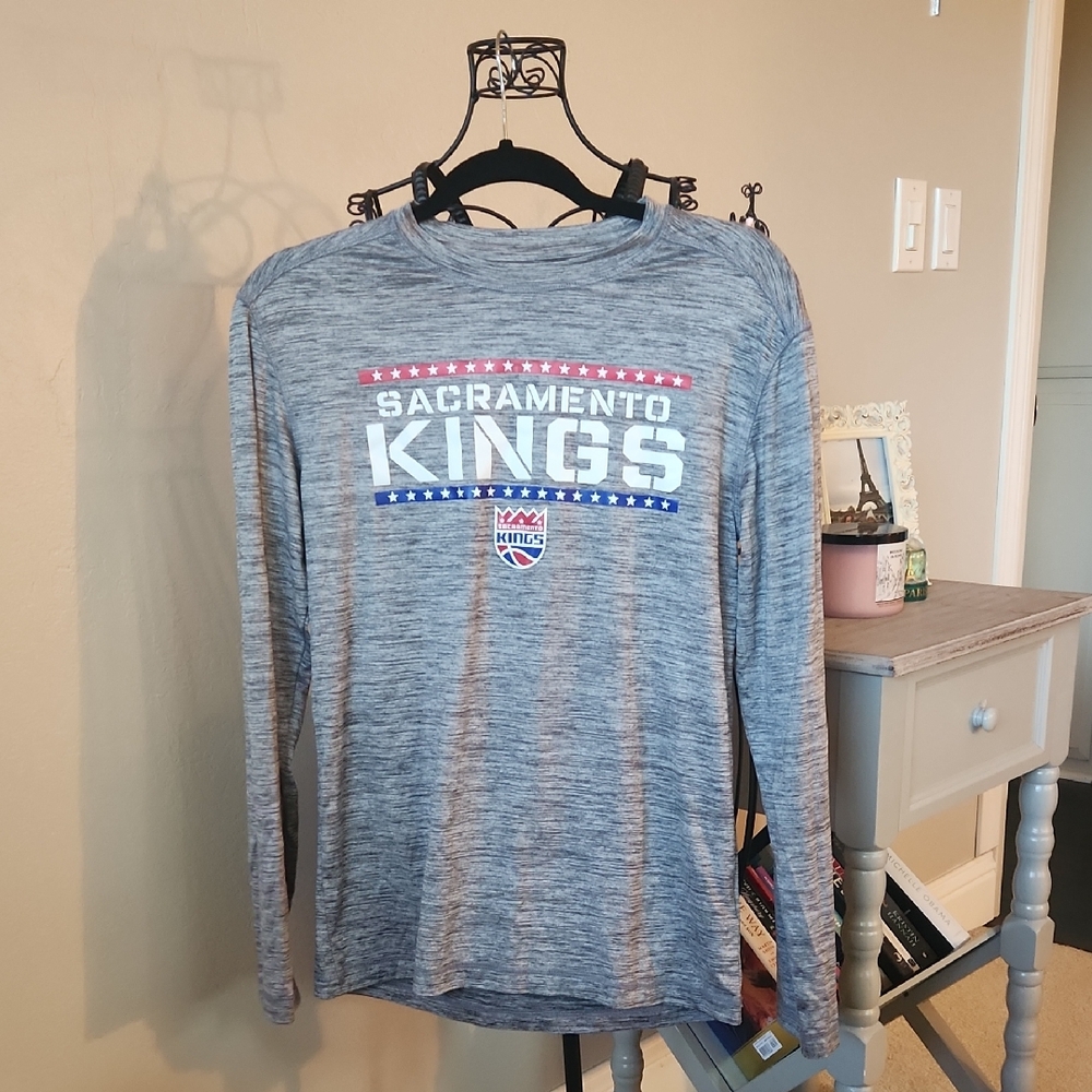 Fanatics Gray Sacramento Kings Tee